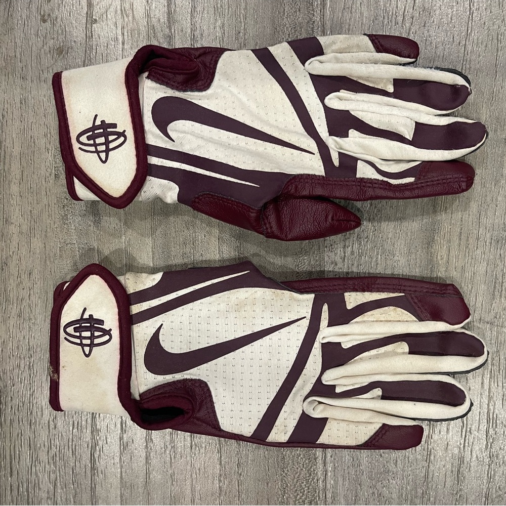 Youth S Nike Batting Gloves- Maroon/White